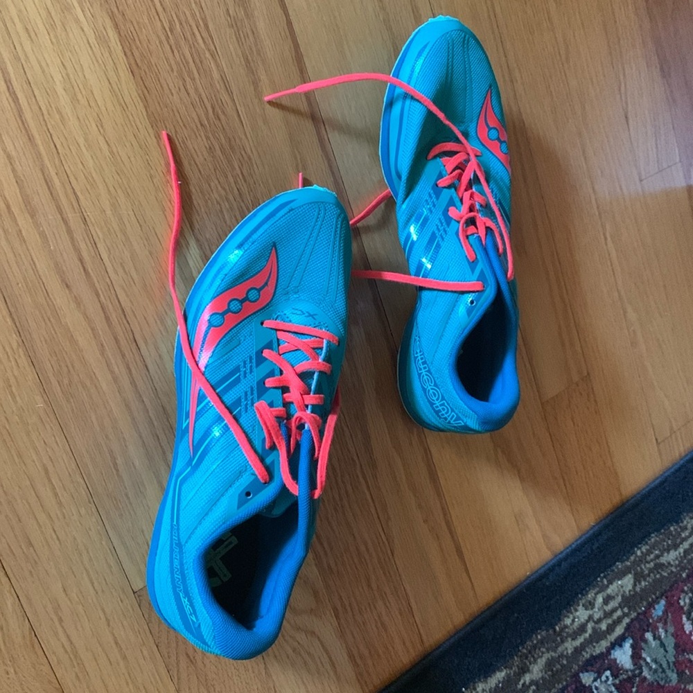 Saucing Kilkenny 7 XC Distance Racing Spikes